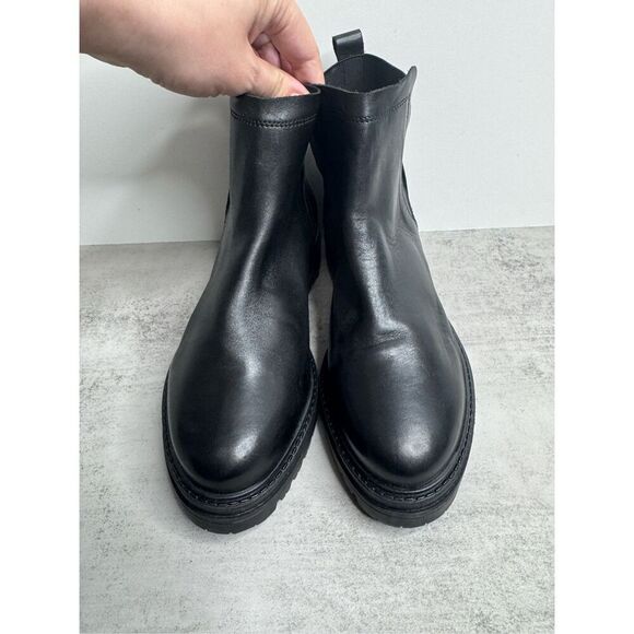 Steve Madden Ankle Boots Size 8 Black Leather Pull On Block Heel Booties - Picture 4 of 9